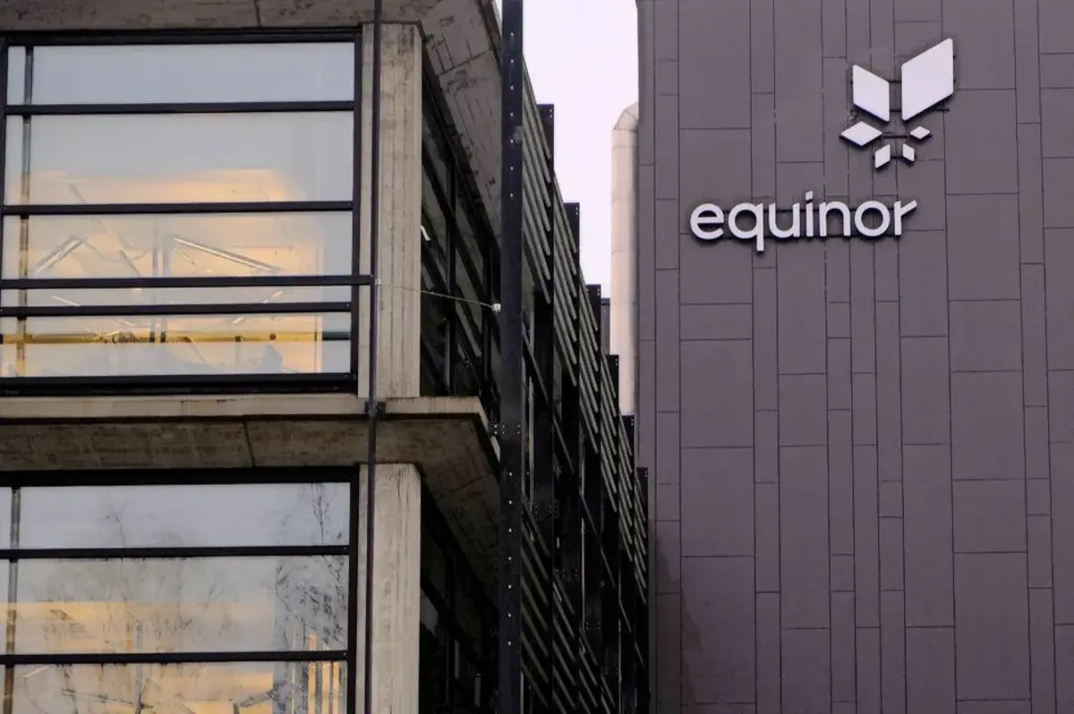 Equinor ASA (NYSE:EQNR) Begins First Tranche Of Around $1B Of 2023